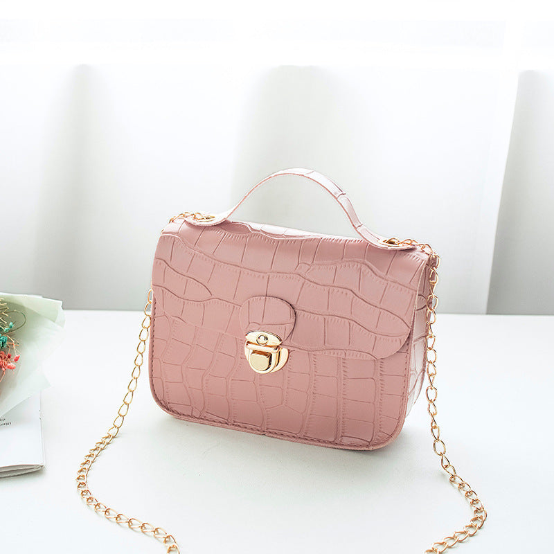 Women Small Crossbody Bag Classic Pattern Shoulder Handbags Lightweight Chain Strap Messenger Purse