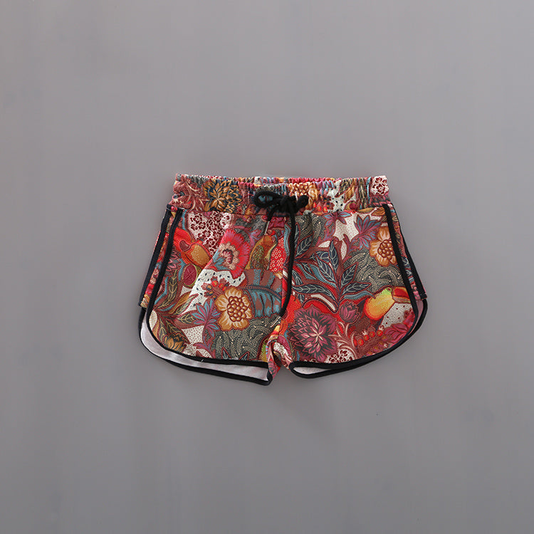 Casual shorts were thin sports beach pants