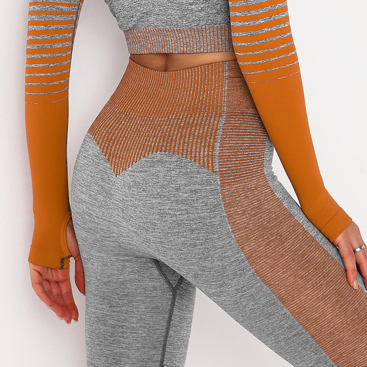 Seamless Striped Knitted Yoga Fitness Pants