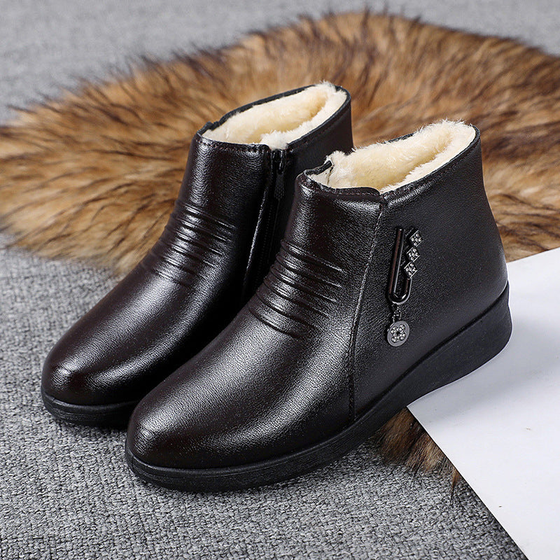 Female Fleece-lined Flat Bottom Middle-aged Cotton-padded Leather Shoes