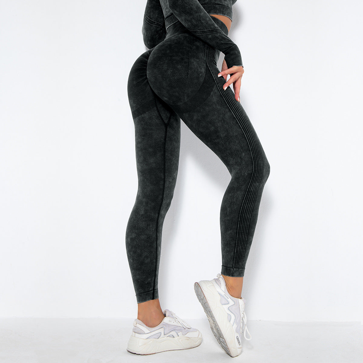 Fashion Peach Hip Wicking Yoga Pants