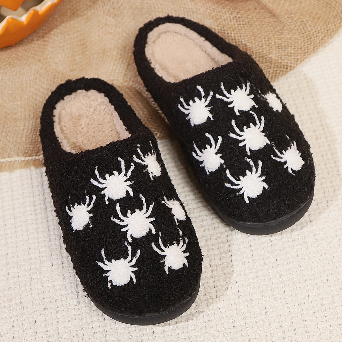 New Halloween Slippers Women's Thick Bottom Winter Home