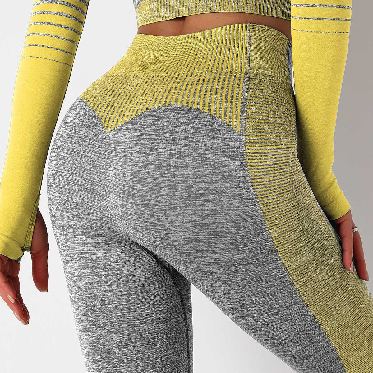 Seamless Striped Knitted Yoga Fitness Pants