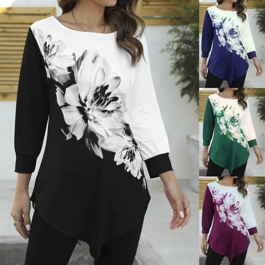 Women's T-shirt with 3D flower print hem
