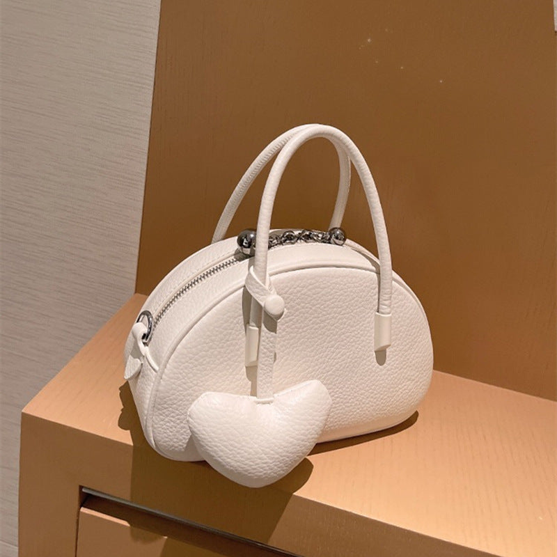 2024 Handbag For WomenLuxury Desinger Heart Crossbody Bag Solid Concise Ladies Femlae Bag