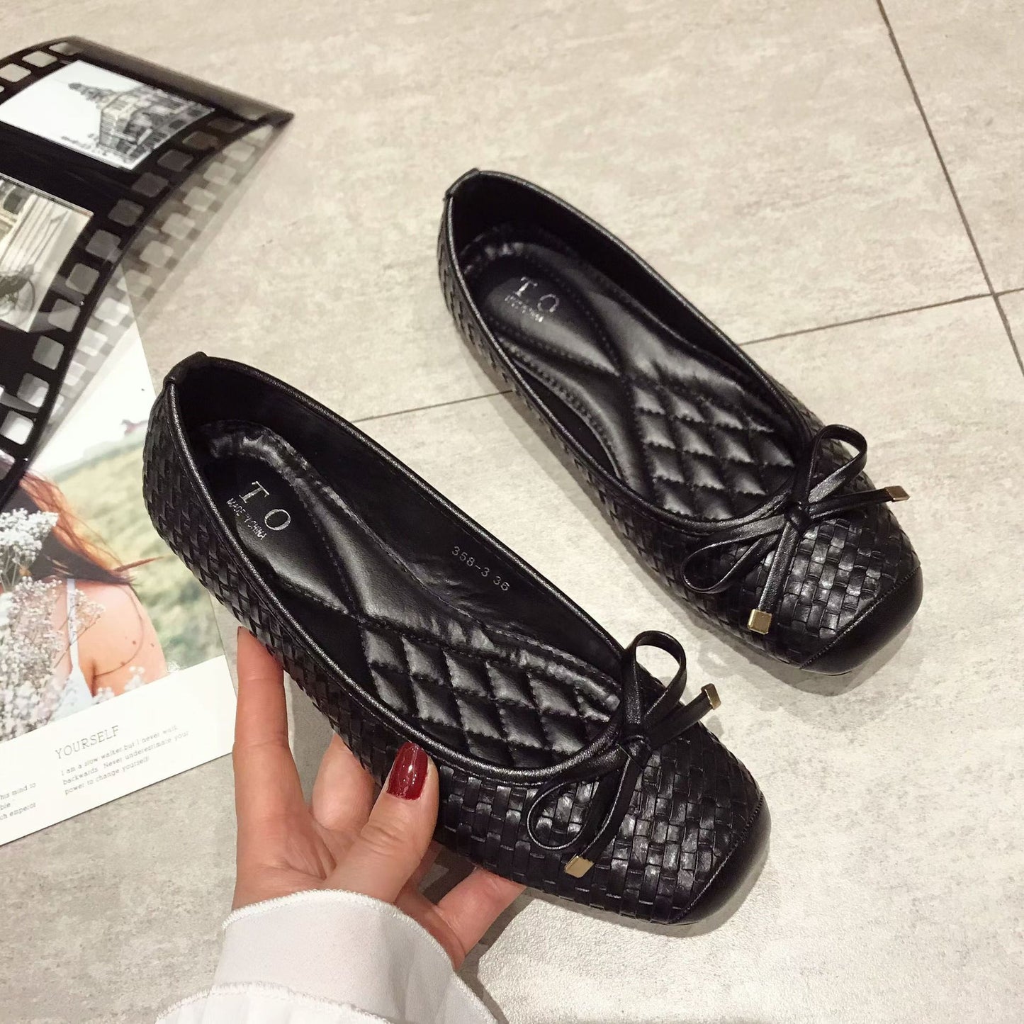 Flat Plus Size All-match Black Flat Heel Woven Pattern Scoop Women's Shoes For Four Seasons